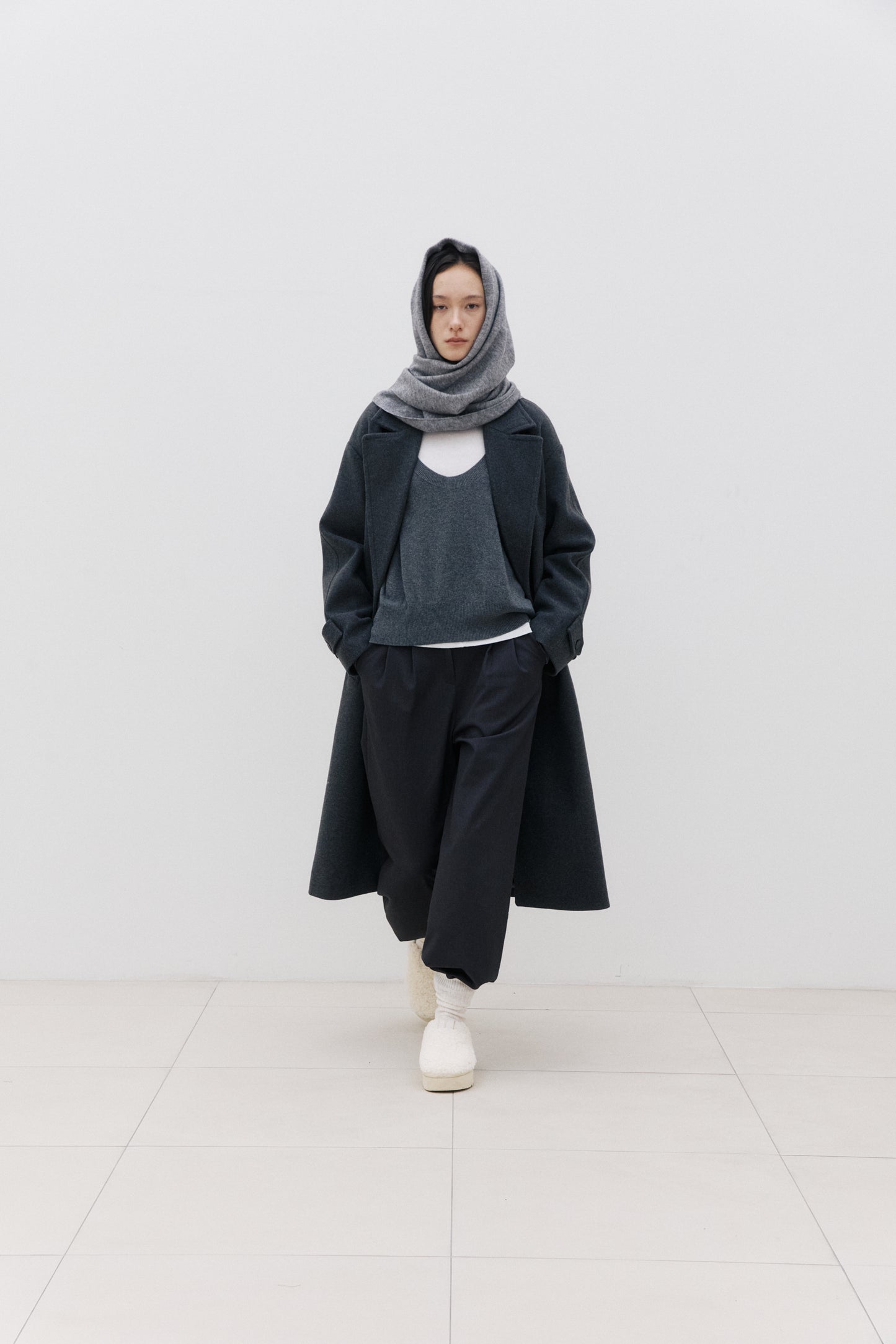 L.B.Evans レディースシープファースリッポン《バックストラップ×シアリング素材》日本限定モデル BOBO(ボボ) Style：LB2656